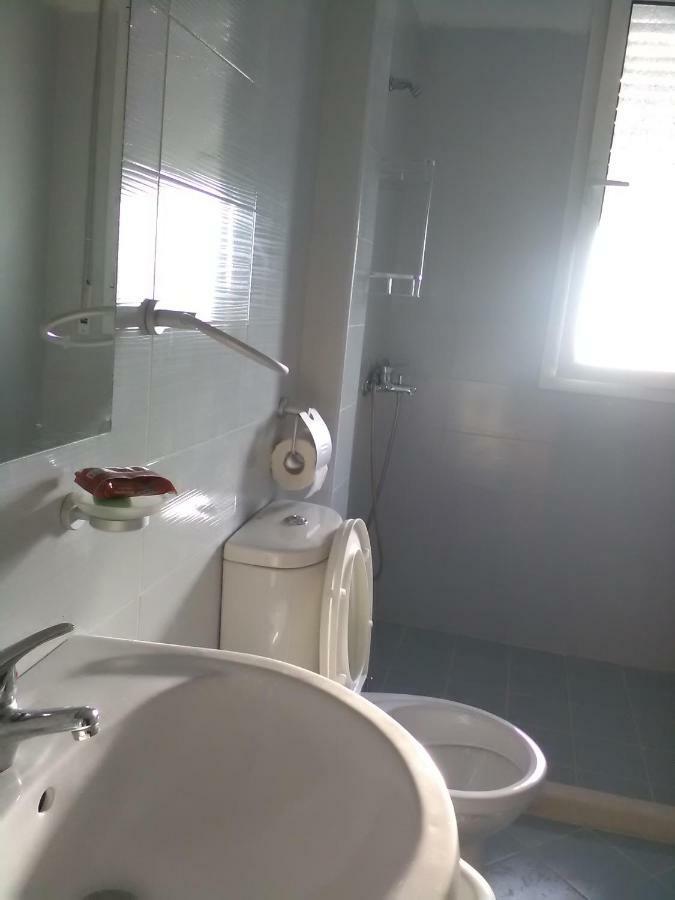 Lindita'S Seaview Appartment Вльора Екстер'єр фото